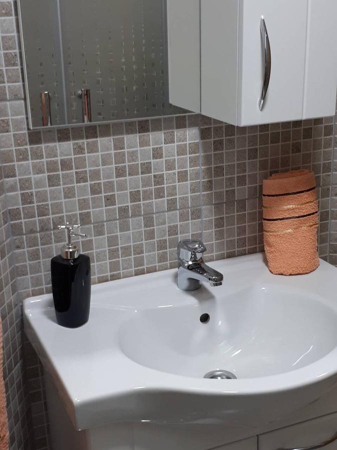 Apartmani Tajra Visoko Eksteriør billede